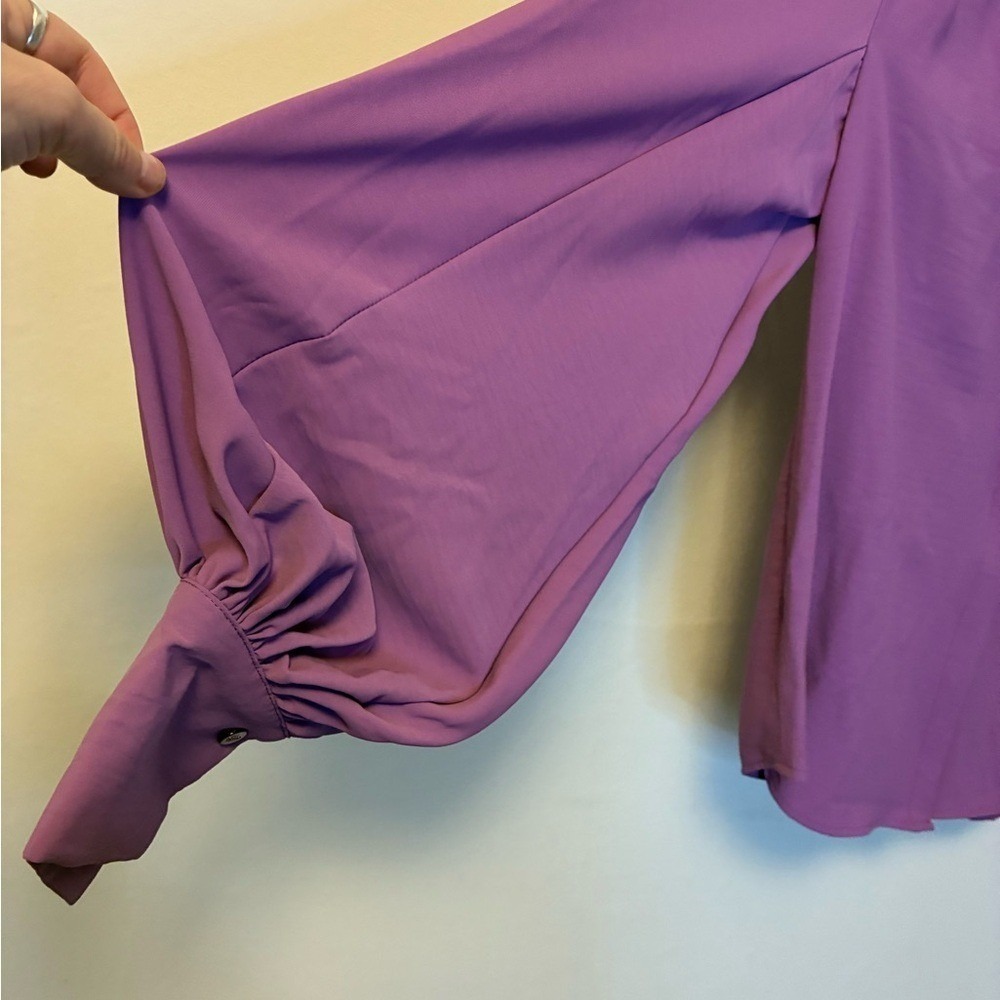 NWT Dee Ocleppo Sumptuous Lavender Peasant Blouse with Long Bishop Sleeves - Picture 6 of 11